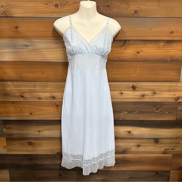 Vintage 60s soft blue semi sheer midi slip dress XS detailed floral bust hem - Picture 11 of 11
